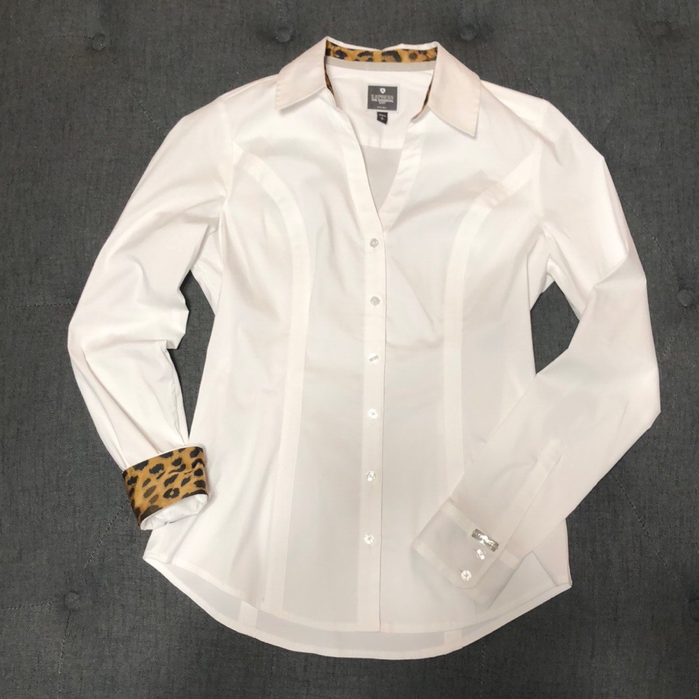 Express Essential Button Up